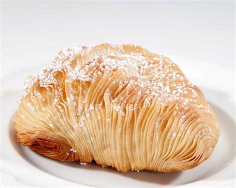   Sfogliatella: Indulge in Crispy Layers and Creamy Ricotta Delight!